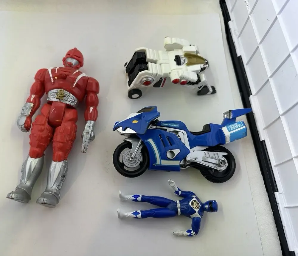 Power Ranger Action Figures Lot Vehicle Blue Red Motorcycle White Lion
